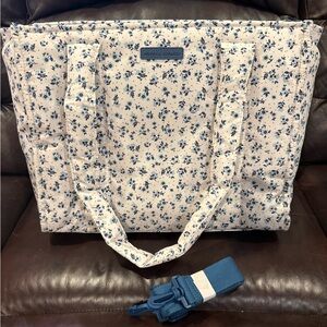 Poppy & Peonies Floral tote in Cream and Blue